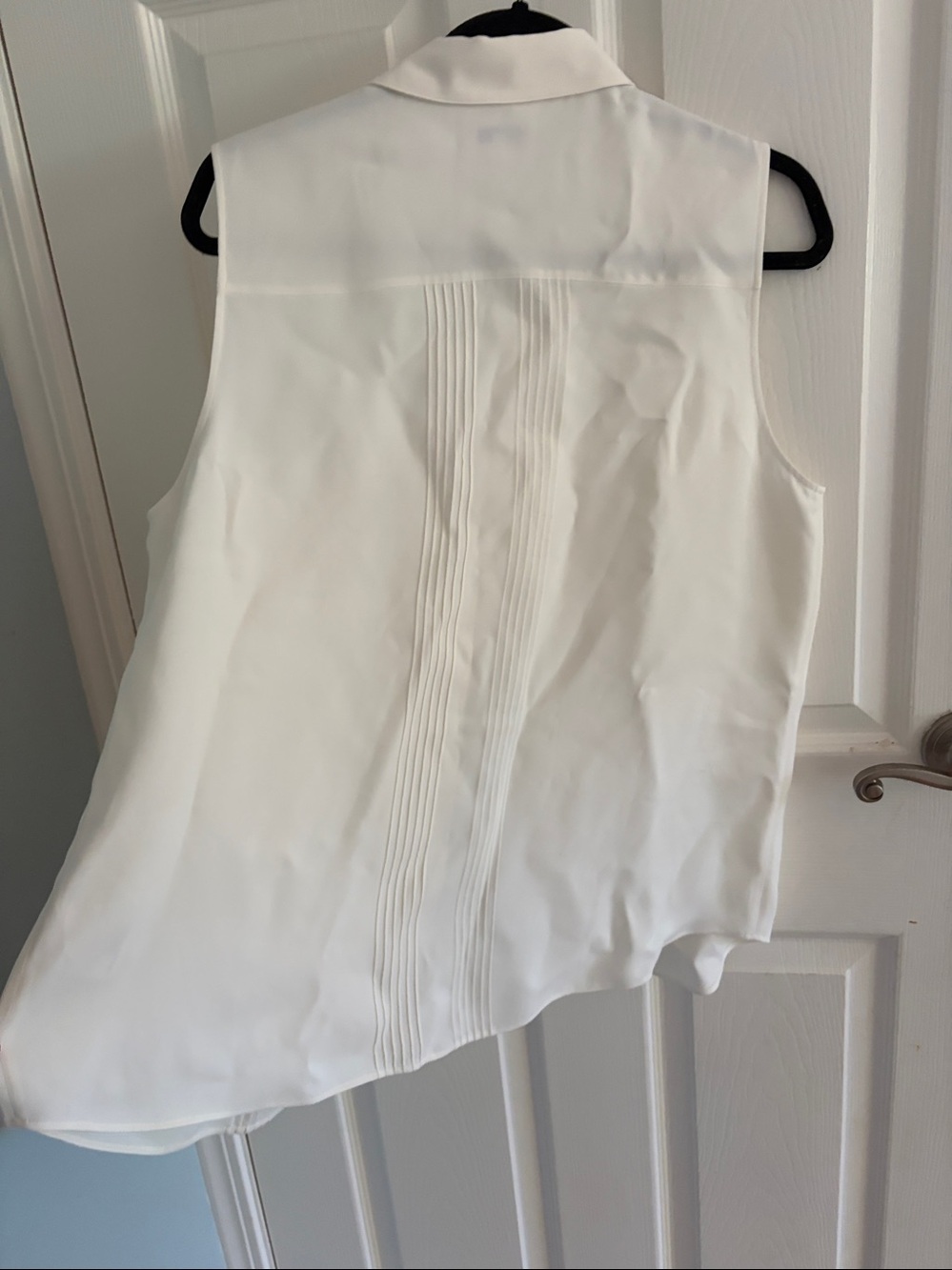 Lafayette 148 New York Women's Sleeveless Silk Button Down Blouse cream Size l - Picture 5 of 5